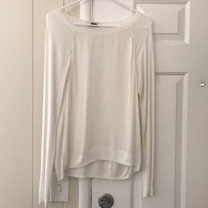 Excellent condition VINCE top $40